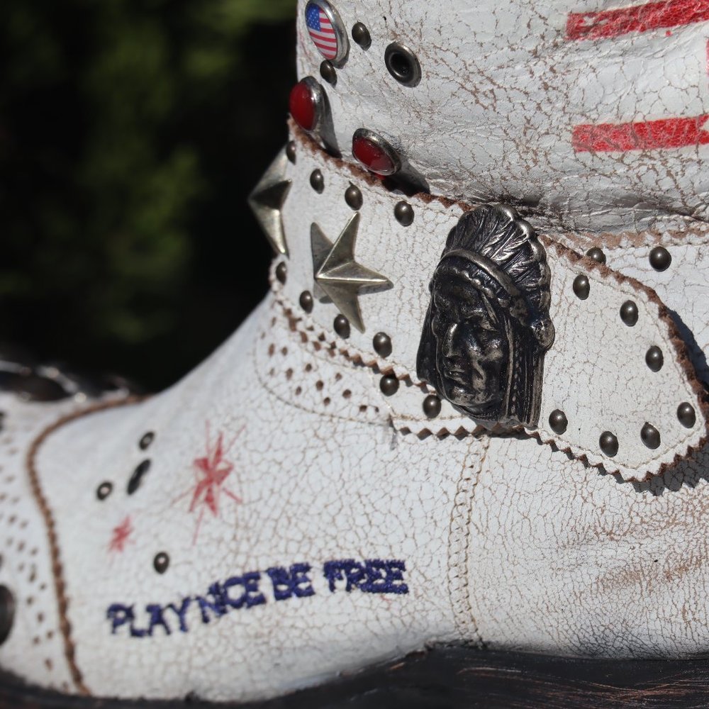 Old Gringo White Liberty Embellished Lace-Up Boots - Picture 7 of 15